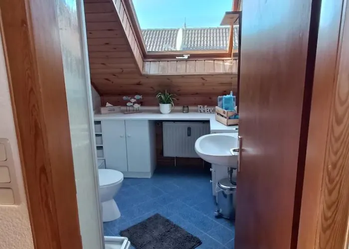 Schöne Helle Fur 2 Personen Apartment Rüsselsheim